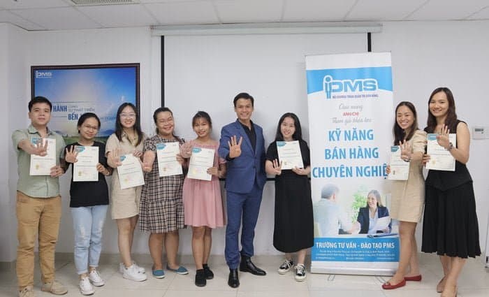 Khóa Học Kỹ Năng Bán Hàng