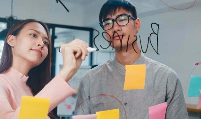 Đánh giá mọi việc một cách khách quan khi phản biện
