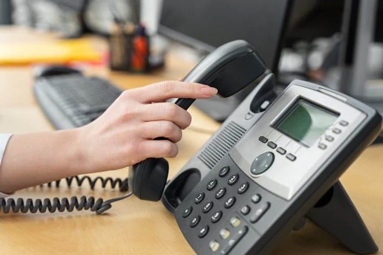 Sử dụng telesales