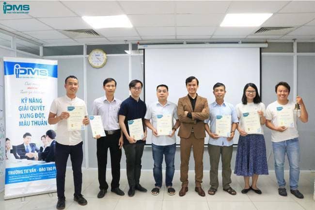 khóa học kỹ năng giải quyết xung đột mâu thuẫn tại PMS