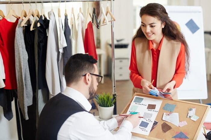 mô tả rõ ràng khi bán hàng trực tiếp cho khách