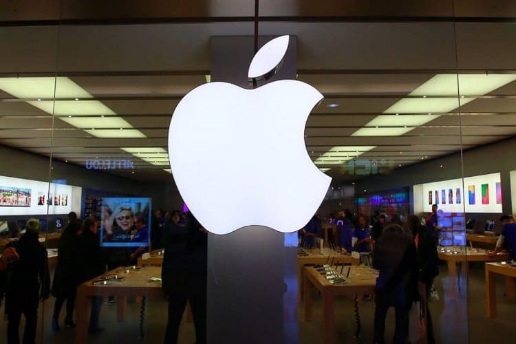 Chiến lược định giá hớt váng iPhone tại Apple