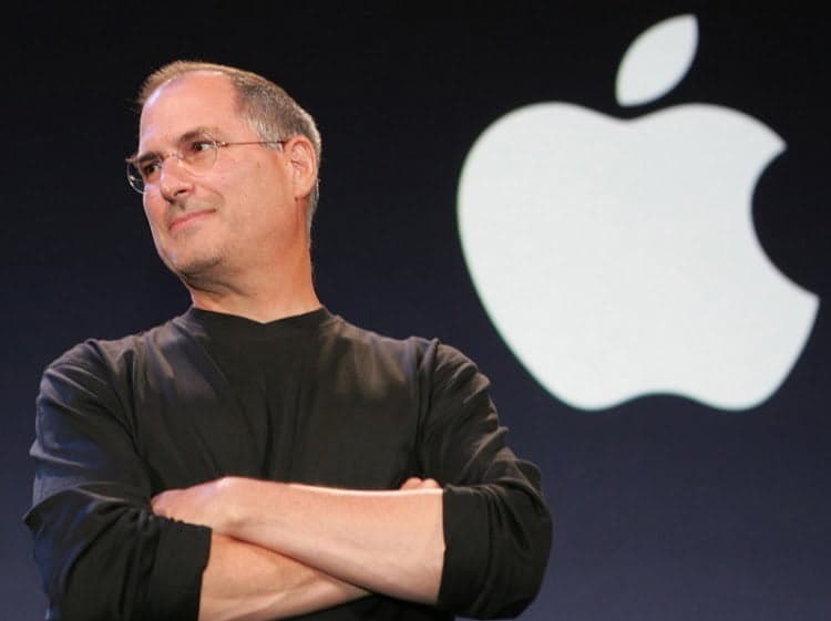 Steve Jobs đồng sáng lập và CEO của Apple