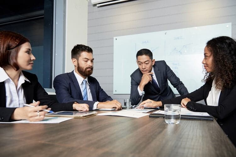 Chairman phải hiểu về tổ chức của mình
