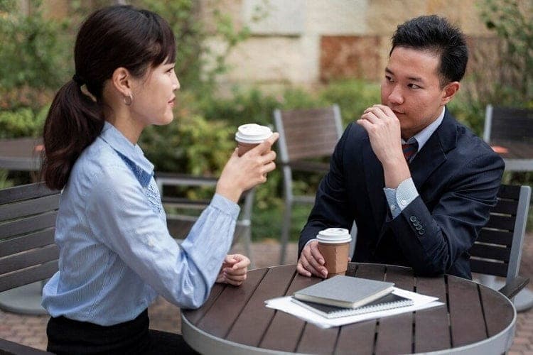đặt mình vào vị trí người khác